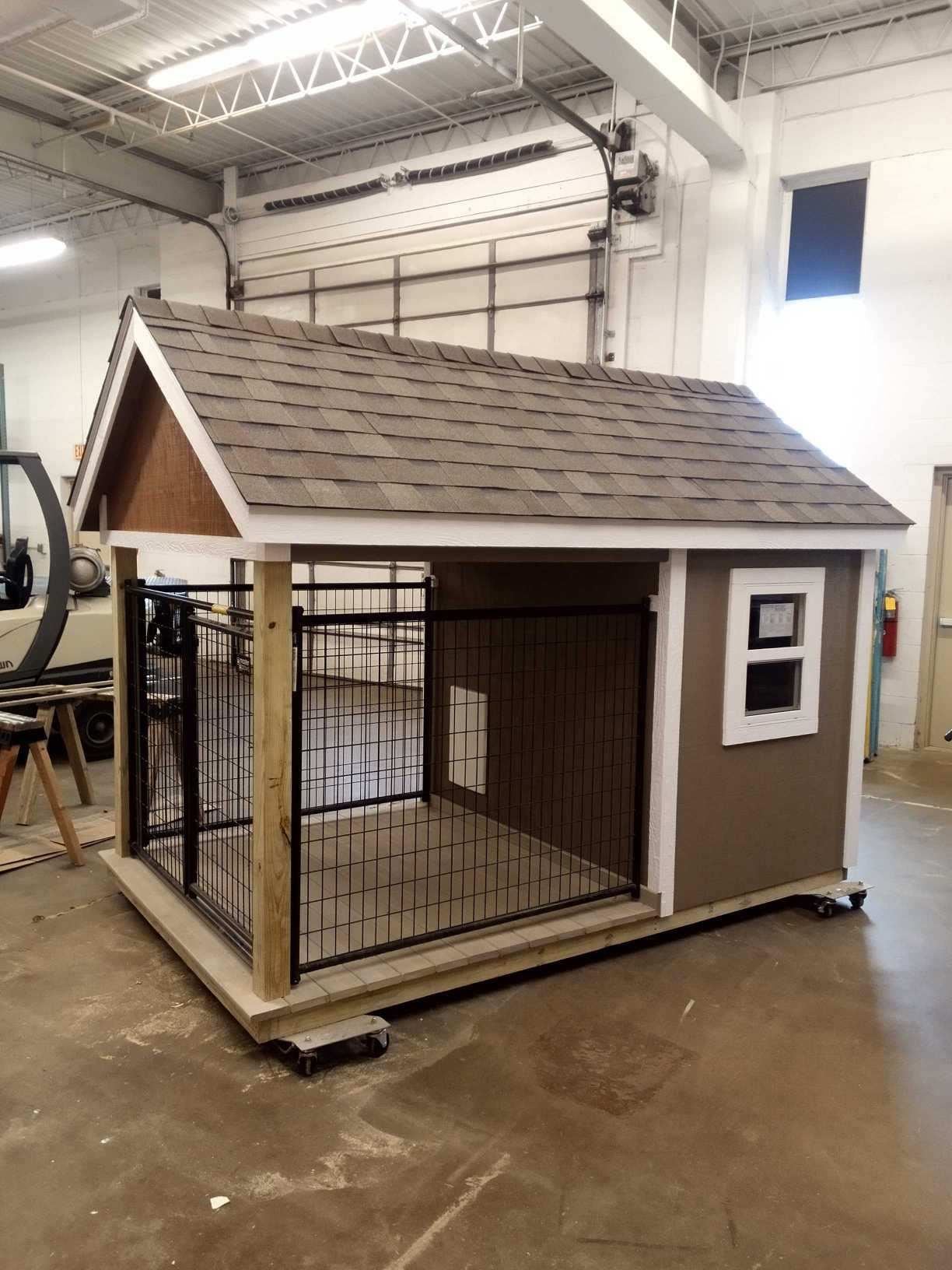 Luxury pet kennel